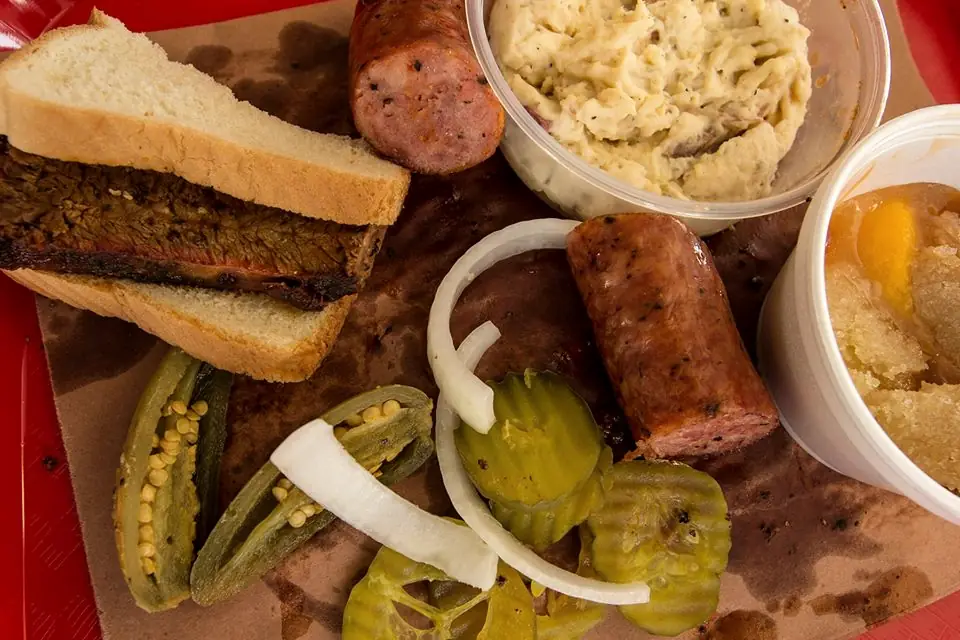 Cooper's Old Time Pit Bar-B-Que